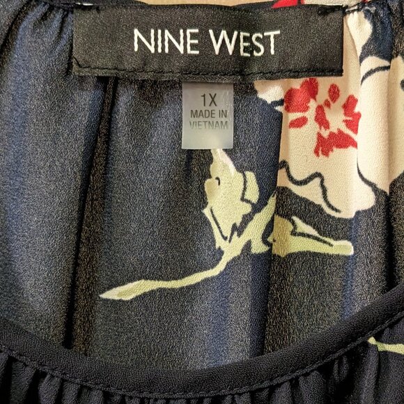 Nine West Navy Floral Sleeveless Blouse - Picture 3 of 5
